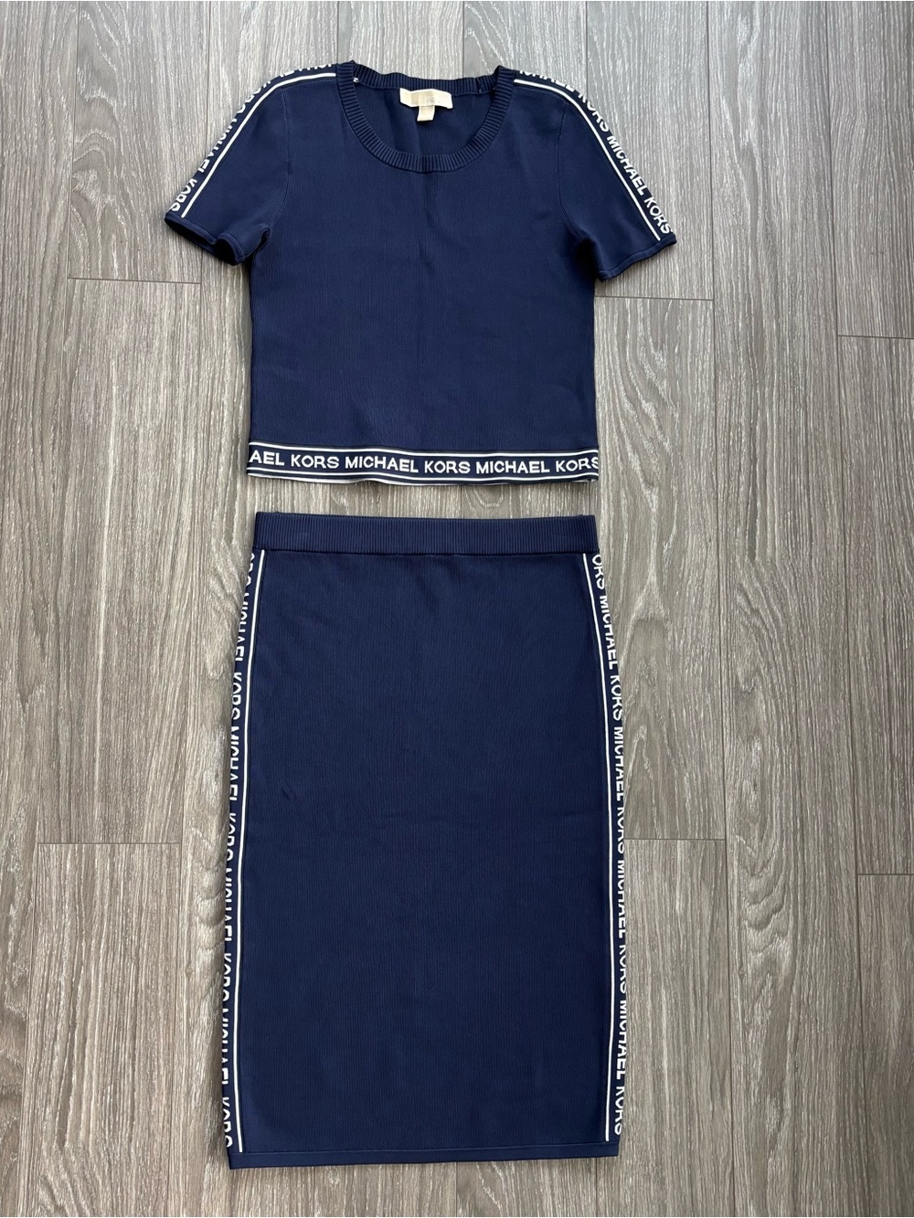 Michael Kors Navy Knit Pencil Skirt Medium size and a Top Large size